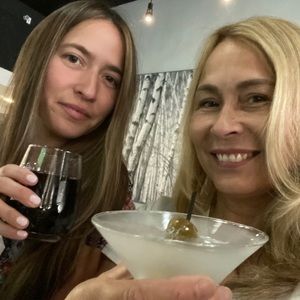 Meet your Posher, Dana